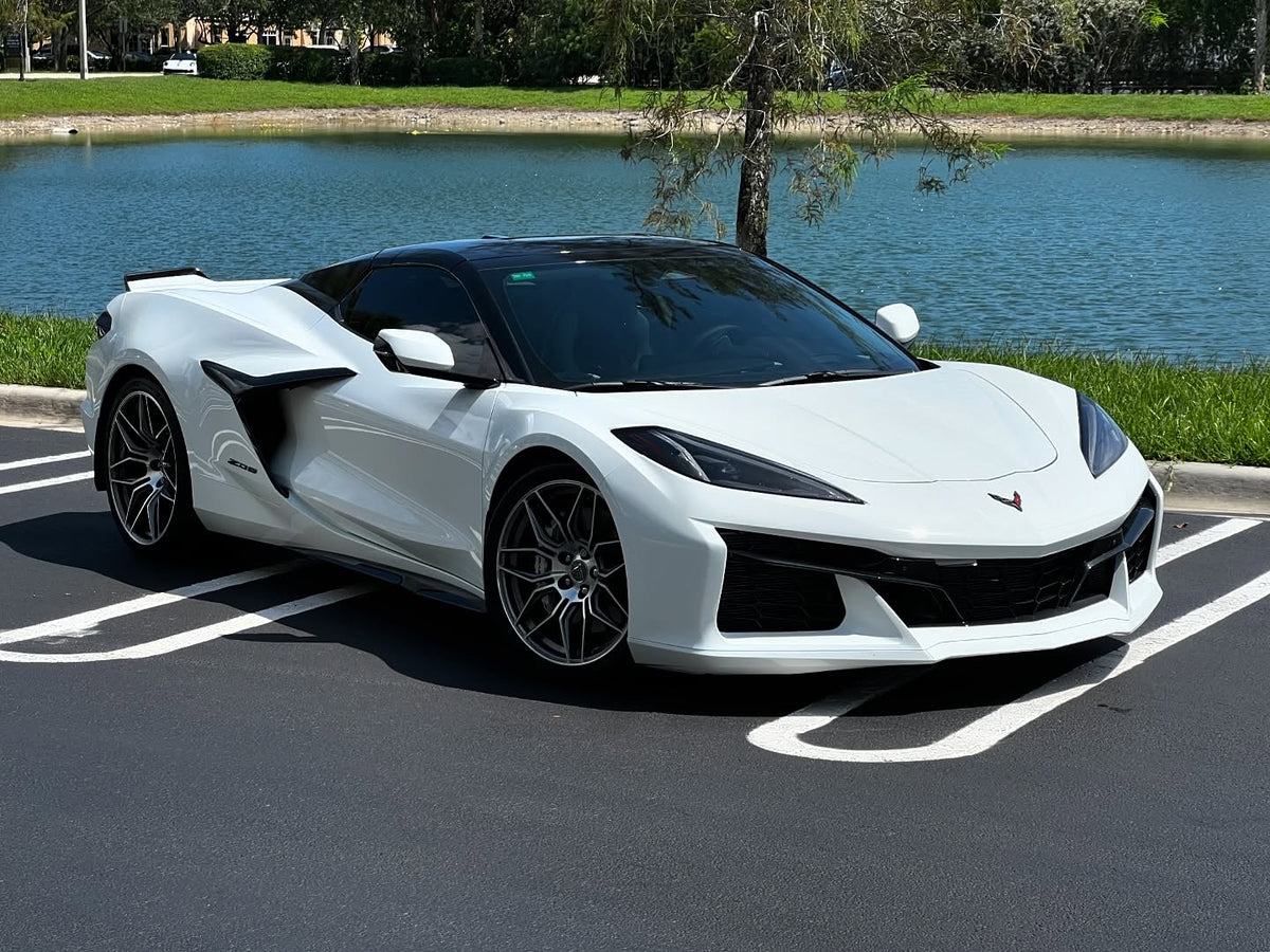 White C8 Corvette Z06 with refinished white brake calipers at Velocity Factor