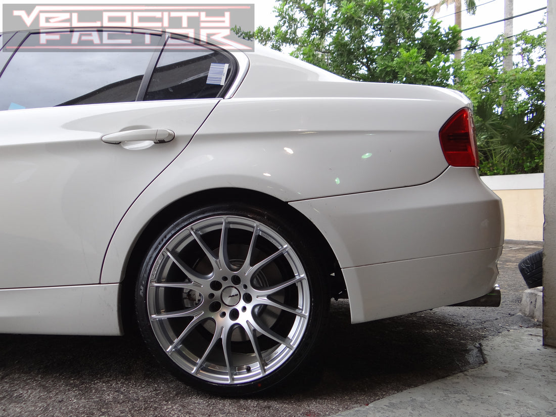 2007 BMW 330i 19″ Rays Homura 2×7 Wheel Upgrade (E90)