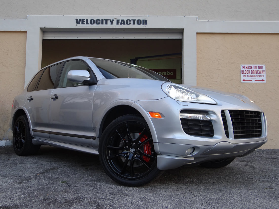 Porsche Cayenne GTS Brake Caliper and Wheel Power Coating