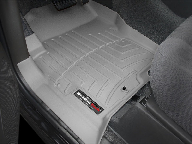 WeatherTech 05+ Nissan Frontier Crew Cab Front FloorLiner - Grey