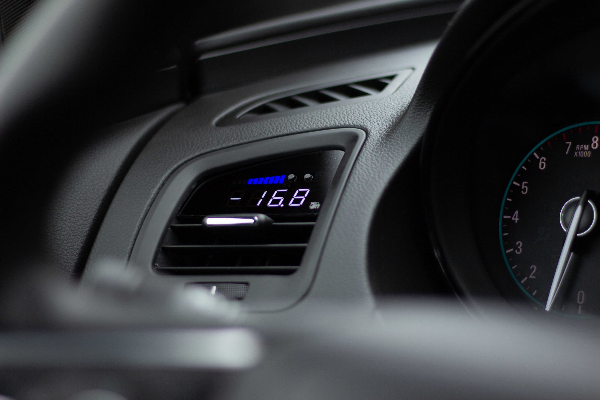 P3 Gauge - Buick Regal / Opel Insignia (2009-2017)