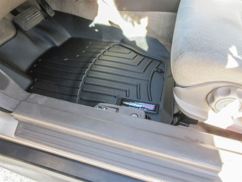 WeatherTech 98-02 Honda Accord Front FloorLiner - Black
