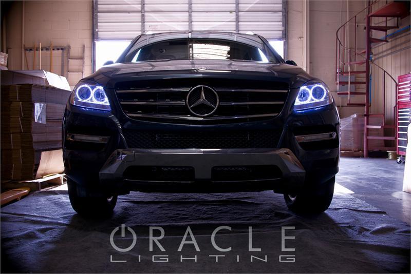 Oracle 06-12 Mercedes Benz ML 350/500 LED Headlight Halo Kit - Green
