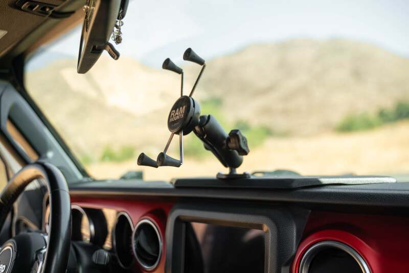 DV8 Offroad 18-23 Jeep Wrangler JL/20-23 Gladiator JT Device Dash Mount V2