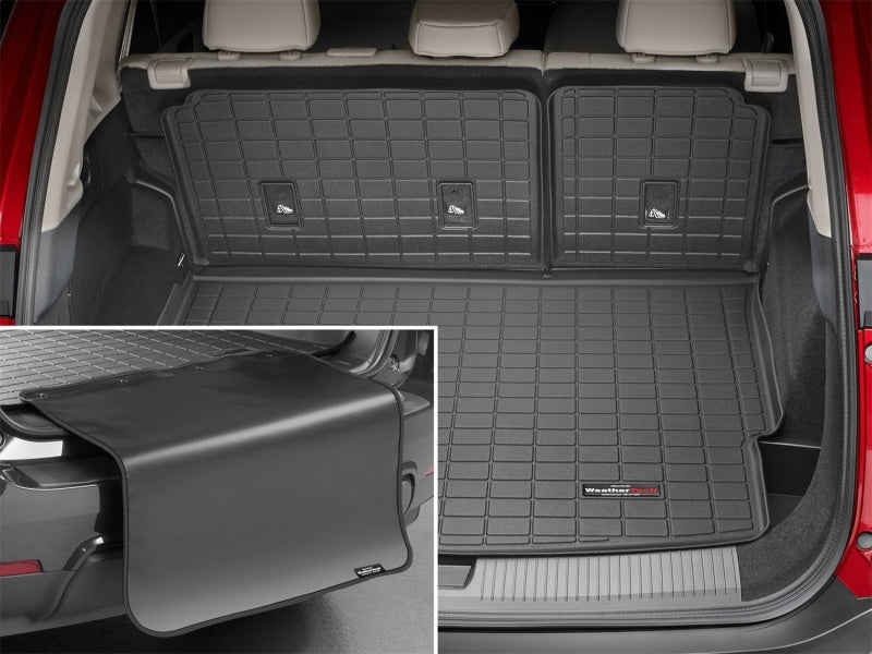 WeatherTech 21-23 Nissan Rogue Cargo With Bumper Protector - Black