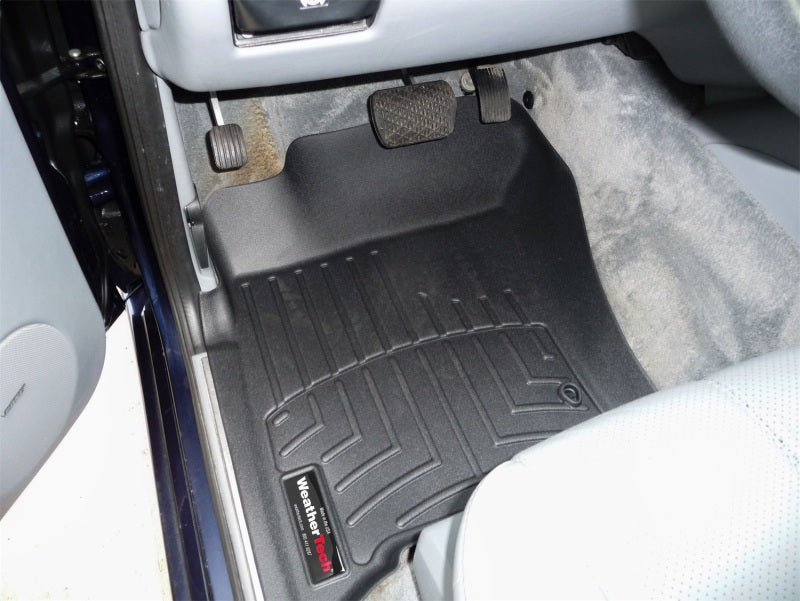 WeatherTech 00-05 Mercedes-Benz ML Class Front FloorLiner - Black